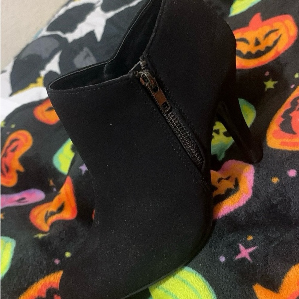 Forever 21 Black Heeled Boots